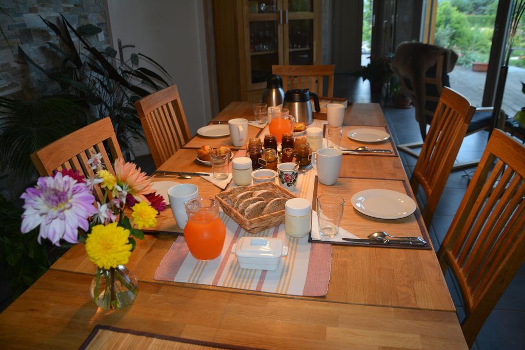 Les Condamines Bed and Breakfast Antoingt Exteriör bild
